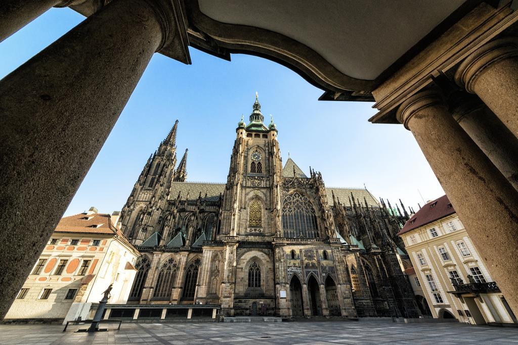 Hotel U Krize Prague Exterior photo